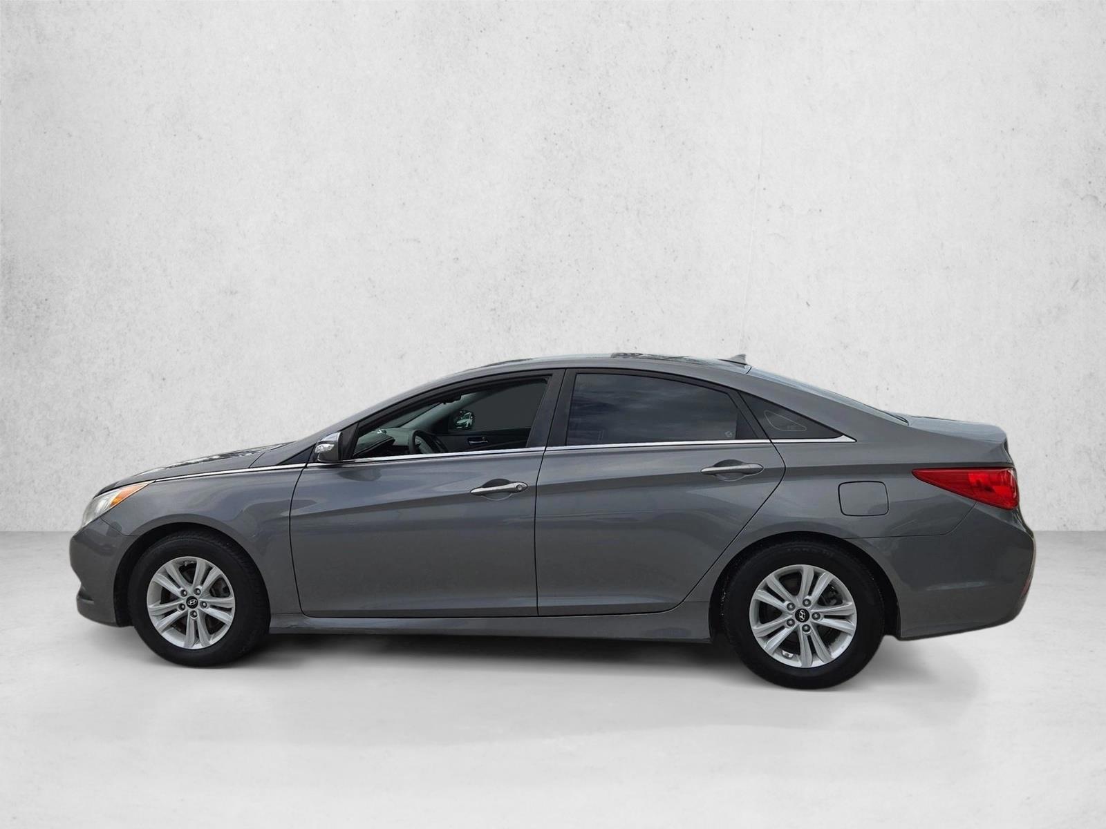 Thumbnail: 2014 Hyundai Sonata - 2