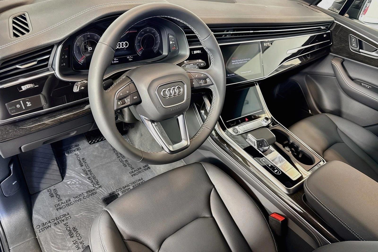 Thumbnail: 2026 Audi Q7 - 3