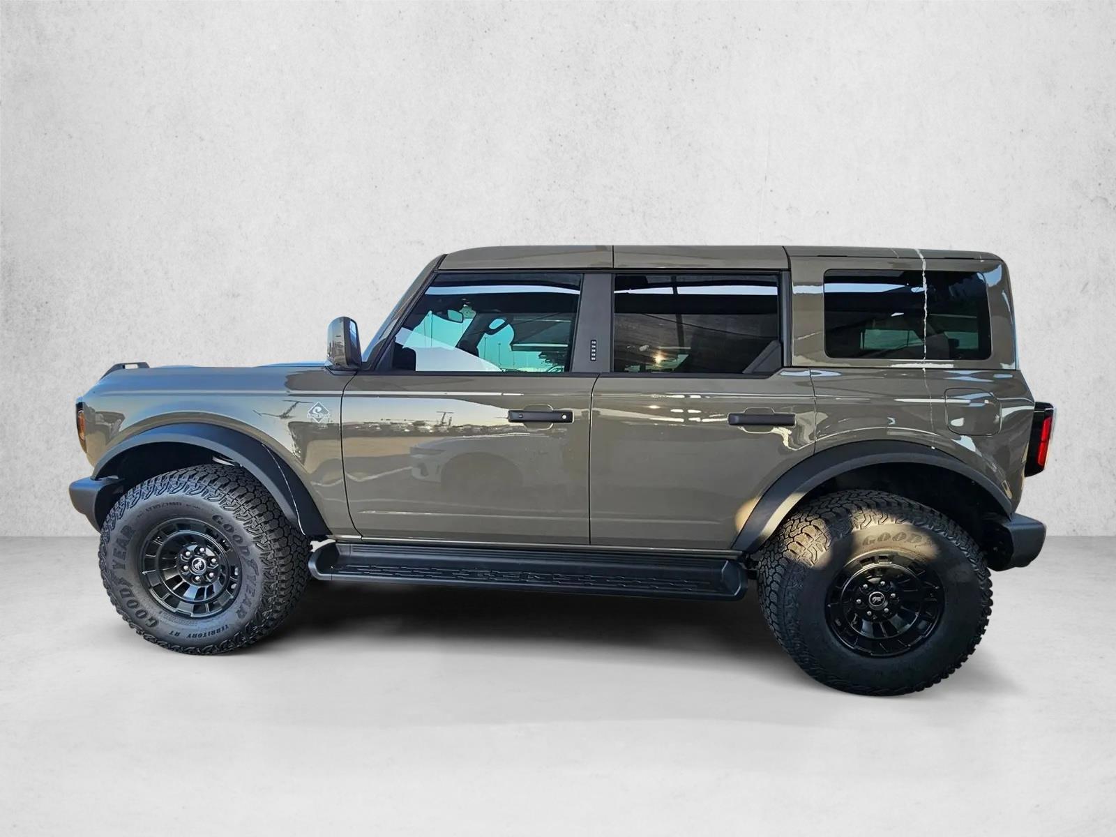 Thumbnail: 2026 Ford Bronco - 2