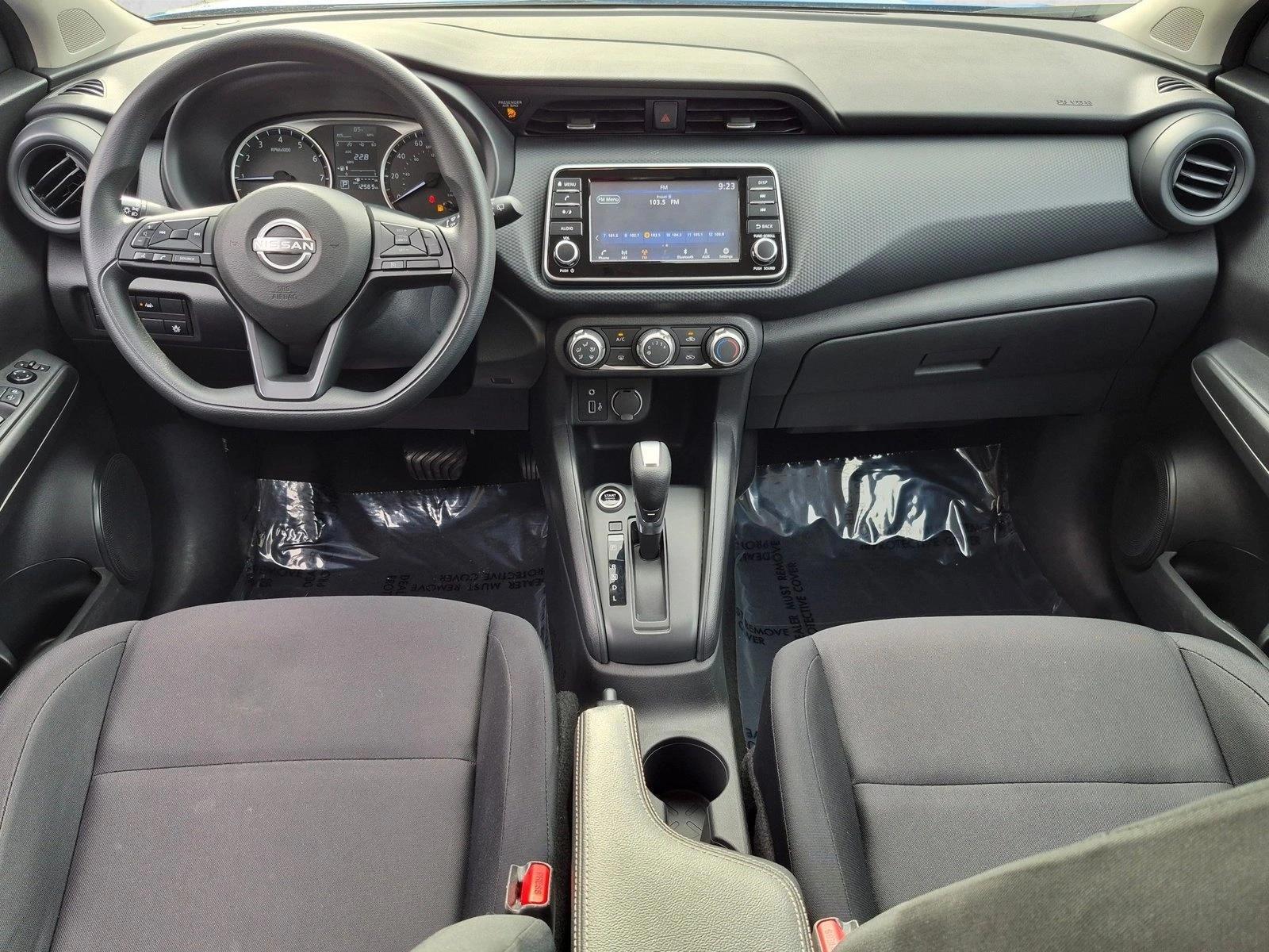 Thumbnail: 2023 Nissan Kicks - 3