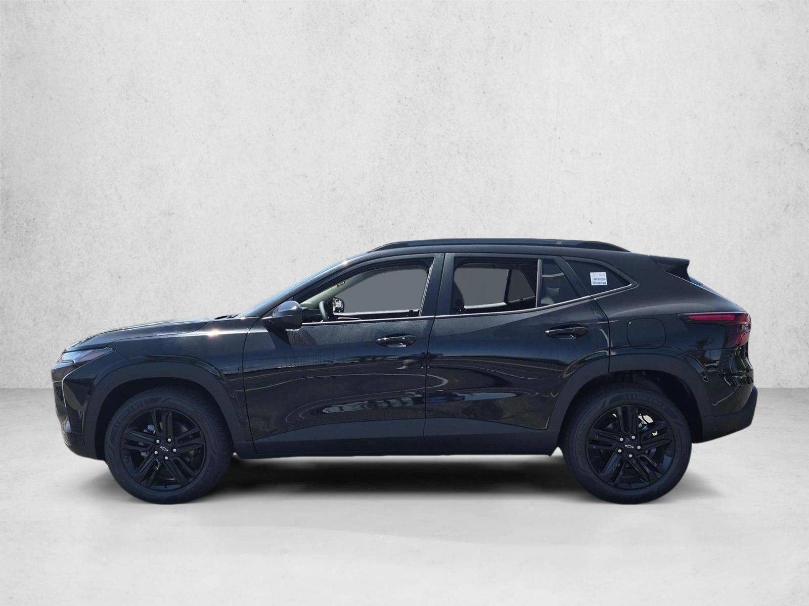 Thumbnail: 2026 Chevrolet Trax - 2