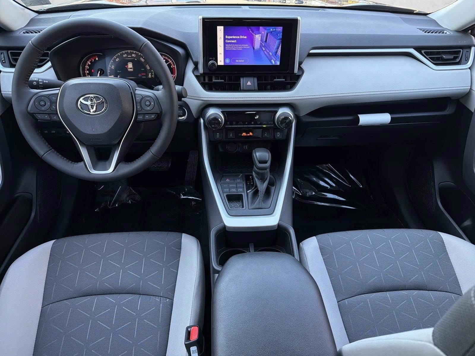 Thumbnail: 2025 Toyota RAV4 - 4