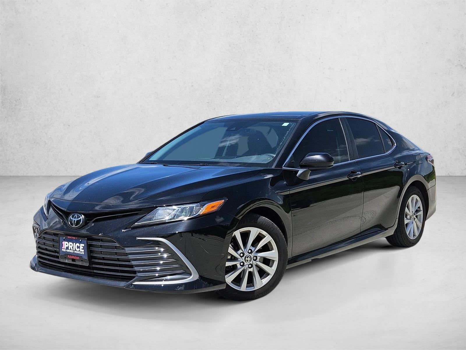 Thumbnail: 2022 Toyota Camry - 1
