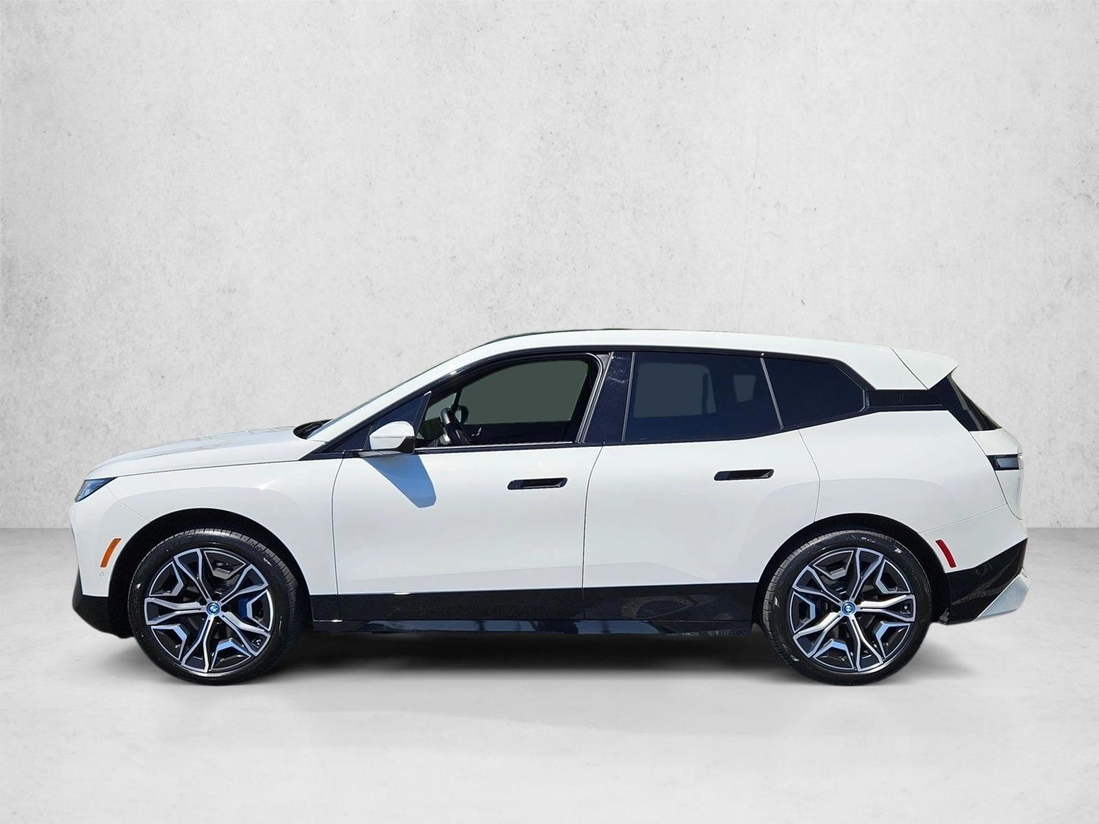 Thumbnail: 2024 BMW iX - 2