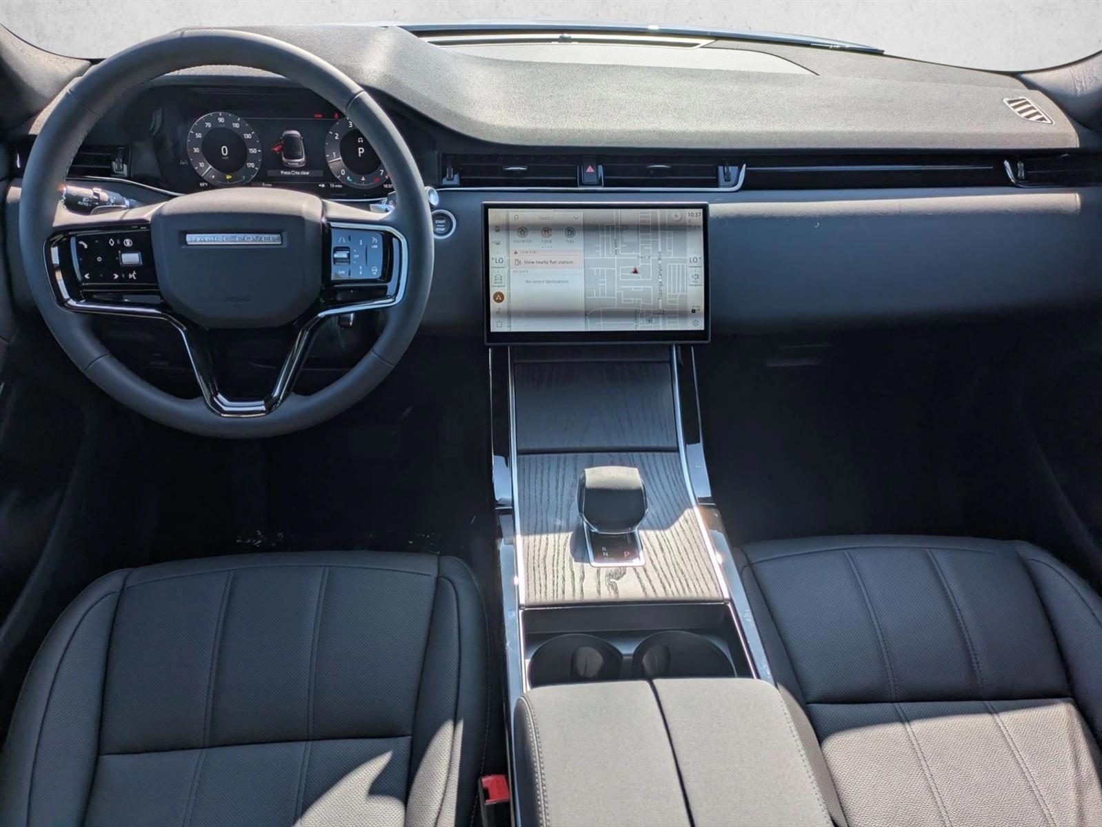 Thumbnail: 2026 Land Rover Range Rover Evoque - 4