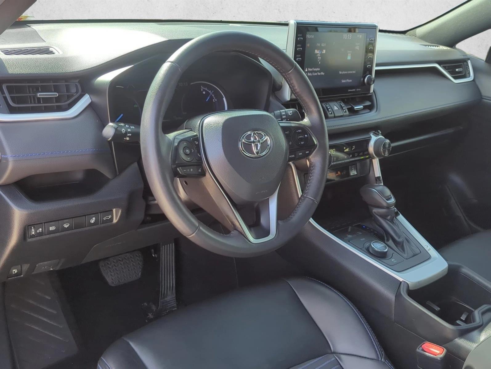 Thumbnail: 2022 Toyota RAV4 - 3