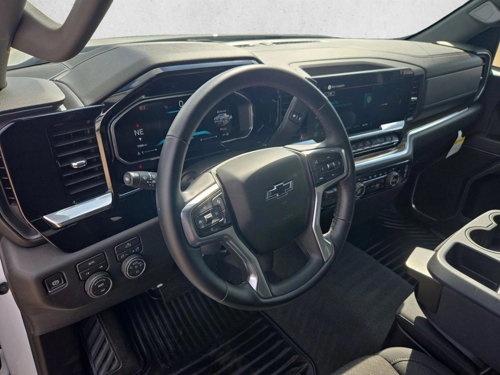 Thumbnail: 2026 Chevrolet Silverado 1500 - 3
