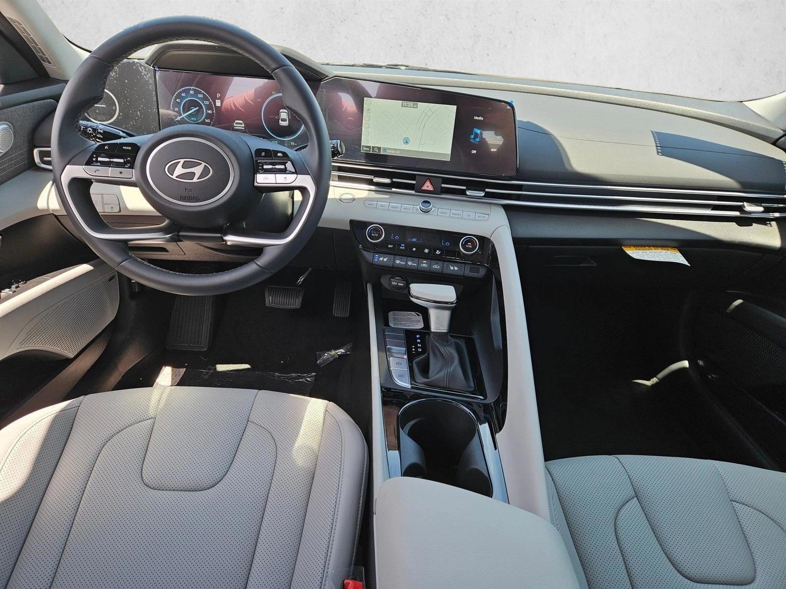 Thumbnail: 2026 Hyundai Elantra - 3