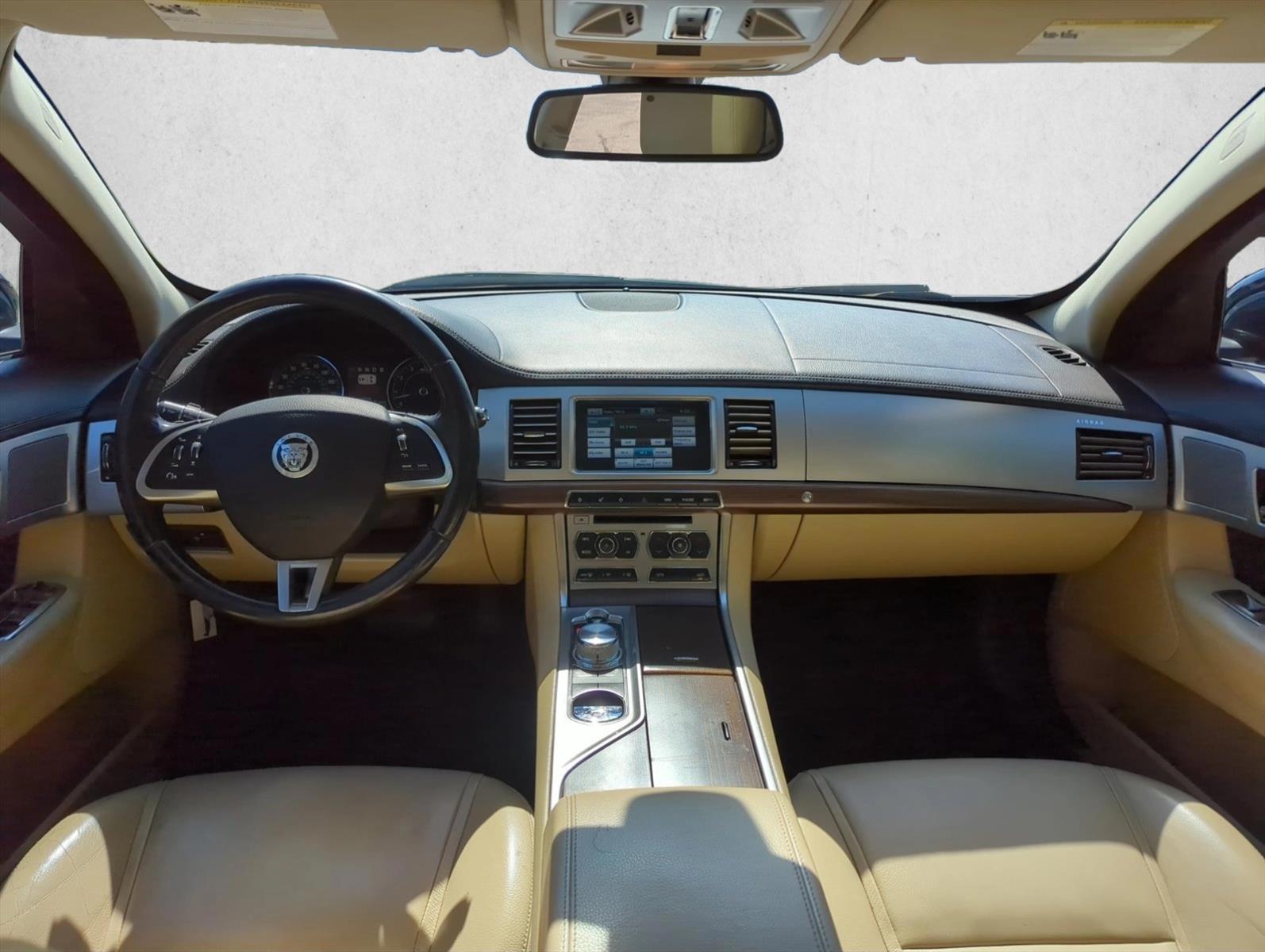 Thumbnail: 2012 Jaguar XF - 3