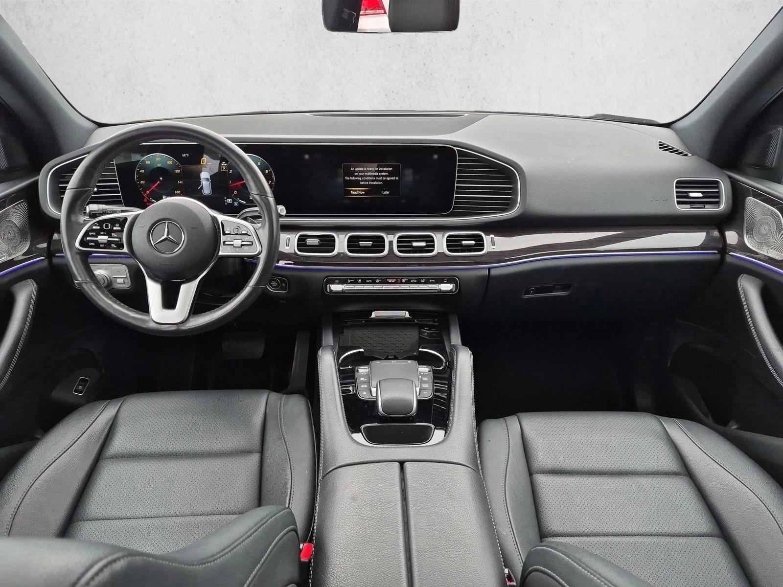 Thumbnail: 2023 Mercedes-Benz GLE - 3
