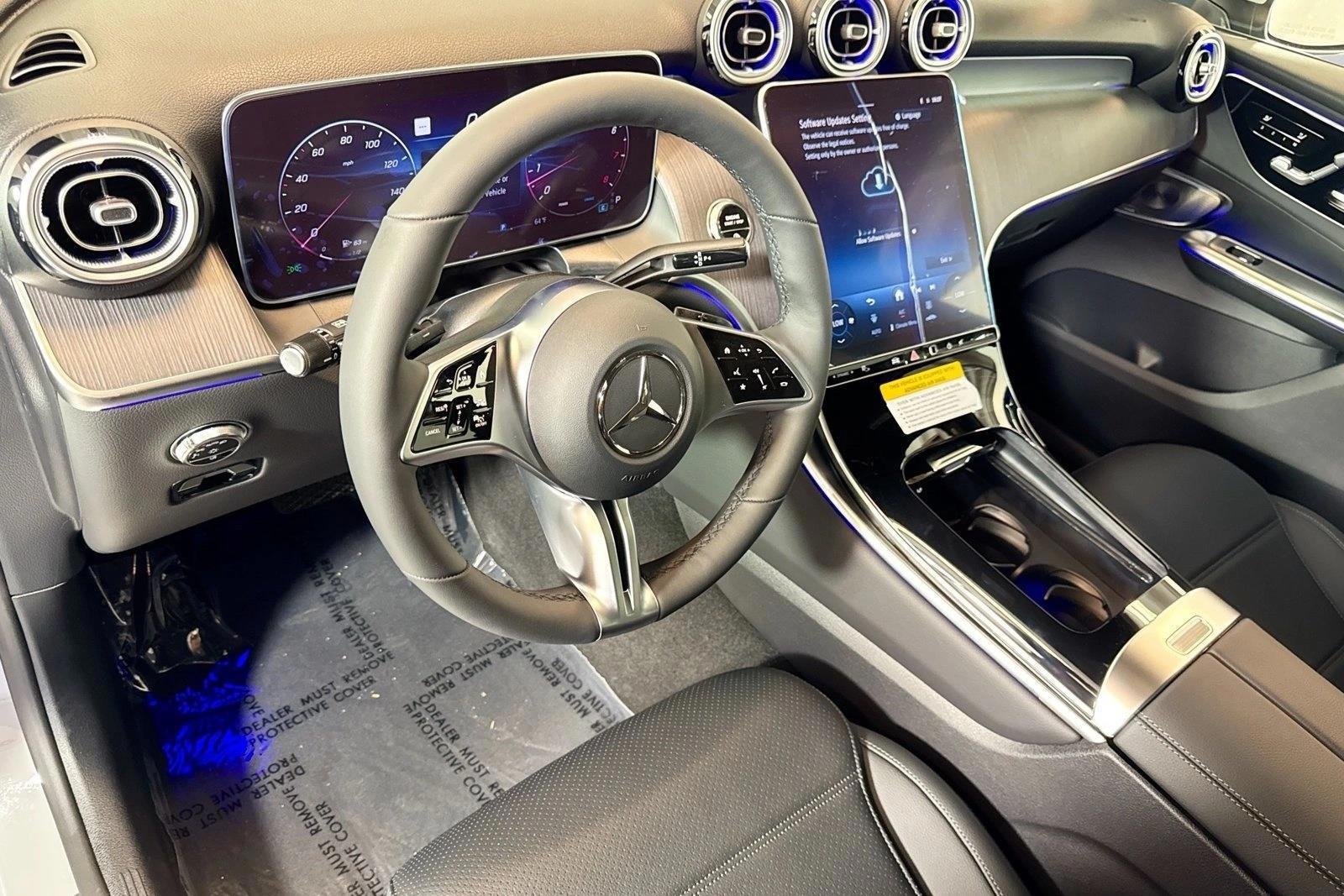 Thumbnail: 2026 Mercedes-Benz GLC - 3