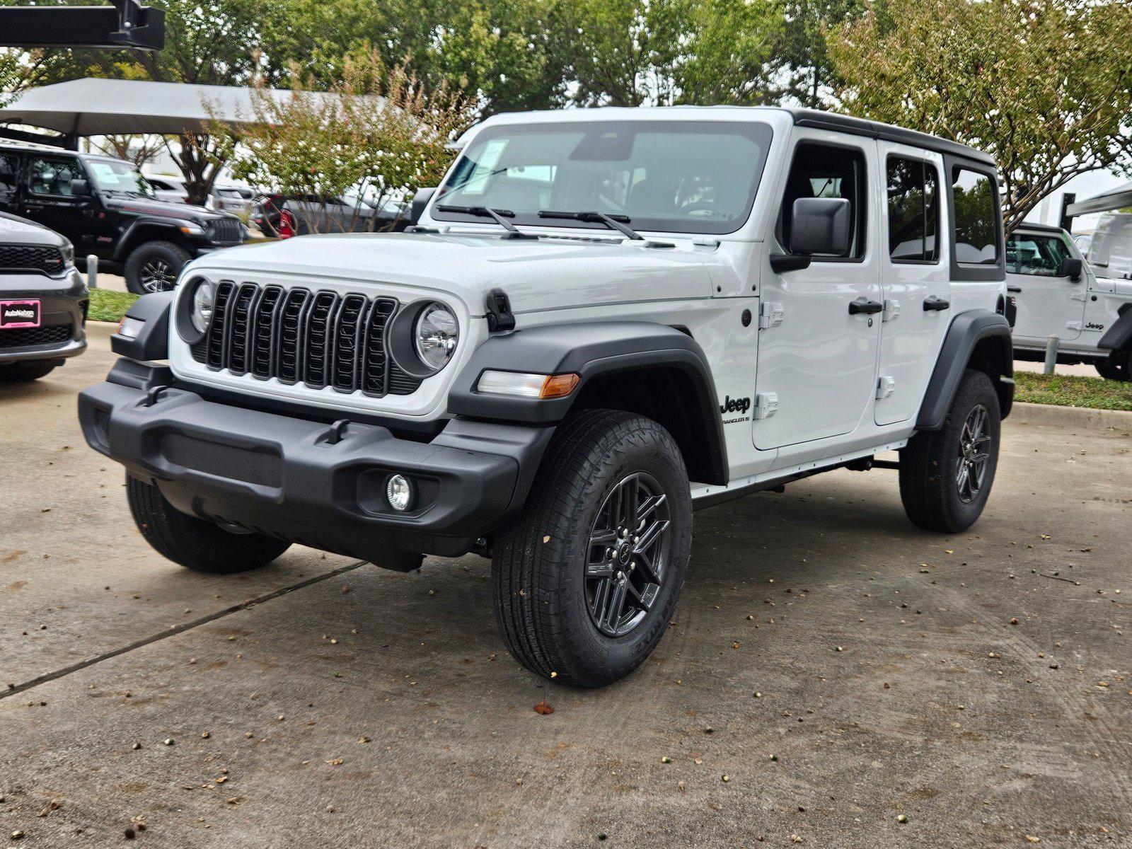 Thumbnail: 2026 Jeep Wrangler - 1