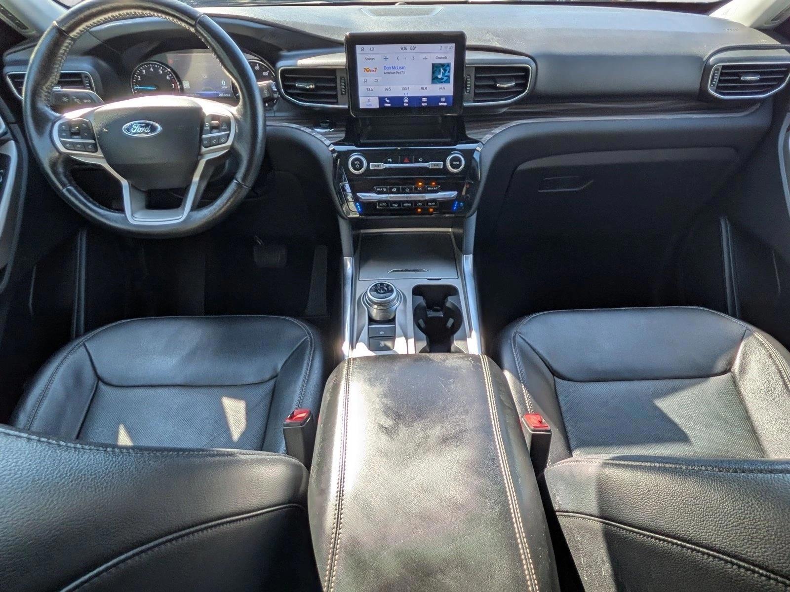 Thumbnail: 2022 Ford Explorer - 4
