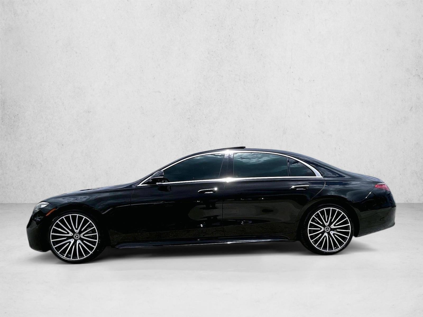 Thumbnail: 2021 Mercedes-Benz S-Class - 2
