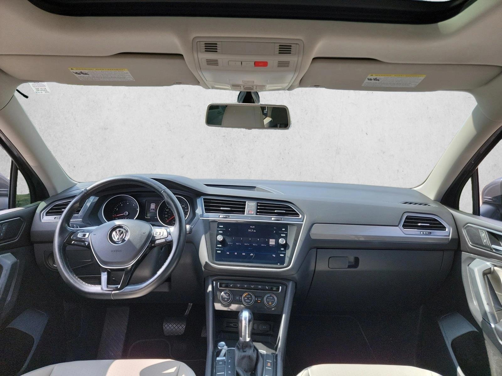 Thumbnail: 2018 Volkswagen Tiguan - 3