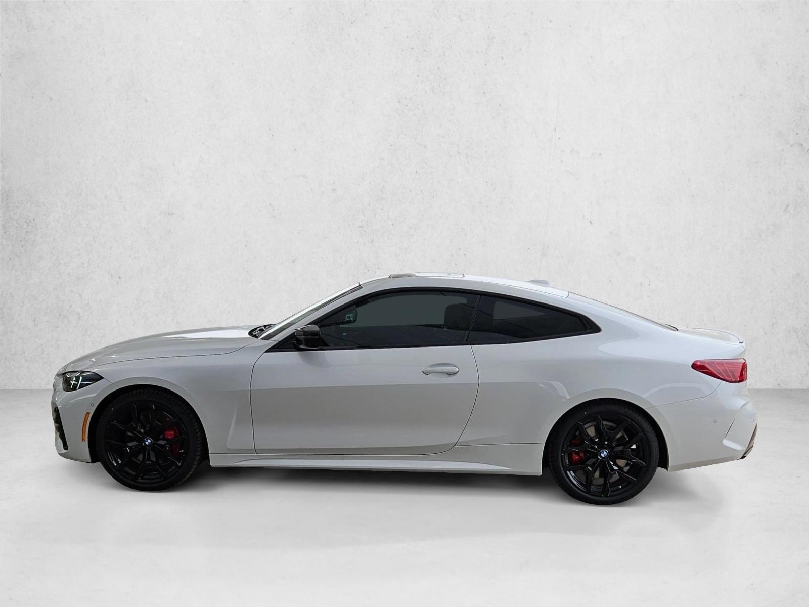 Thumbnail: 2026 BMW 4 Series - 2