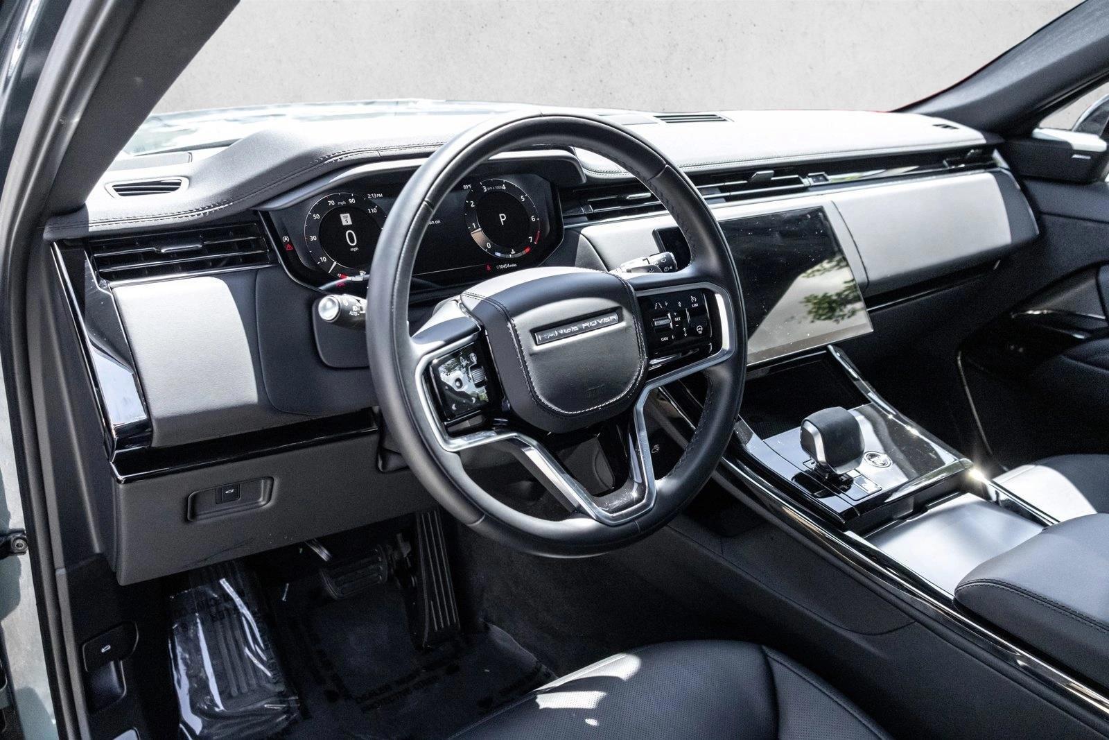 Thumbnail: 2024 Land Rover Range Rover Sport - 3