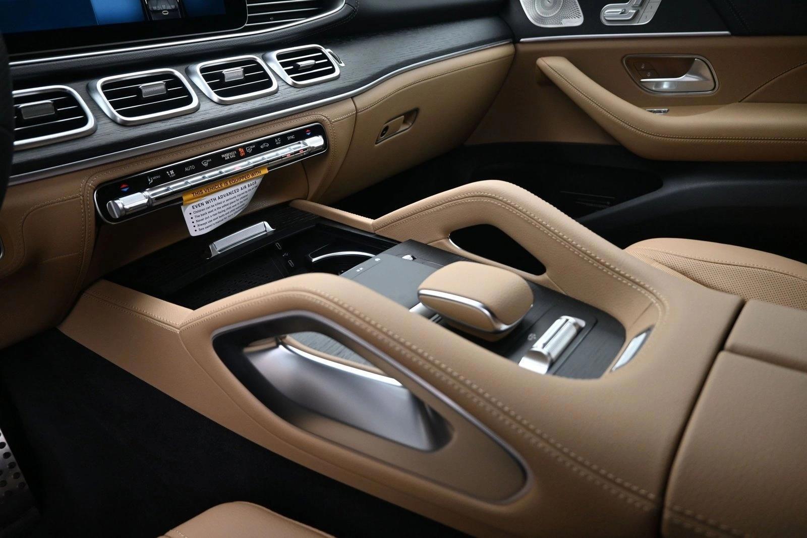 Thumbnail: 2026 Mercedes-Benz GLS - 4