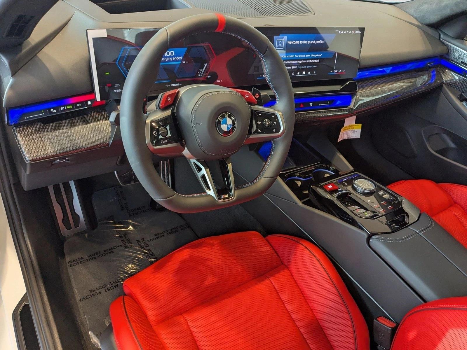 Thumbnail: 2026 BMW M5 - 3