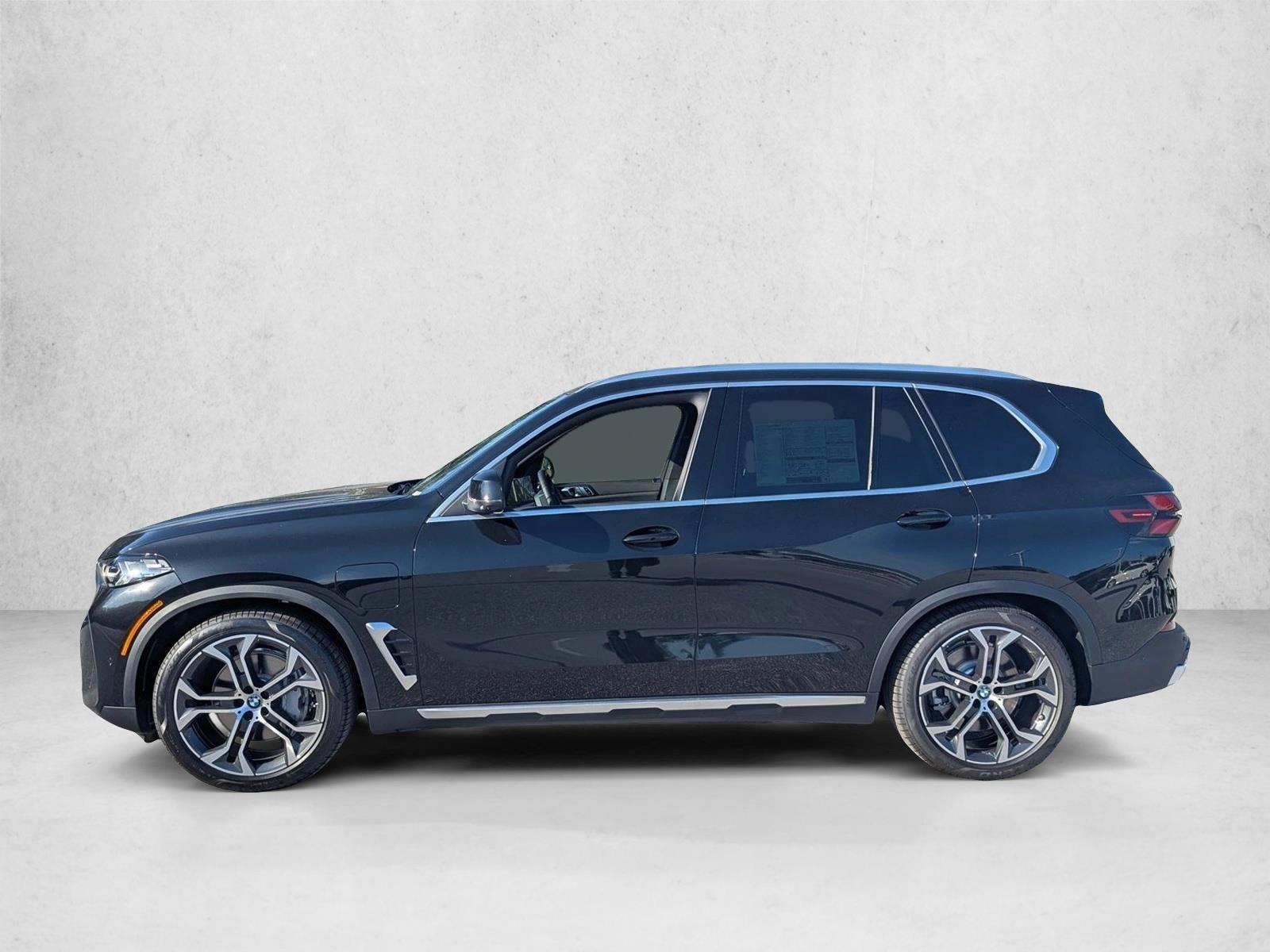 Thumbnail: 2026 BMW X5 - 2