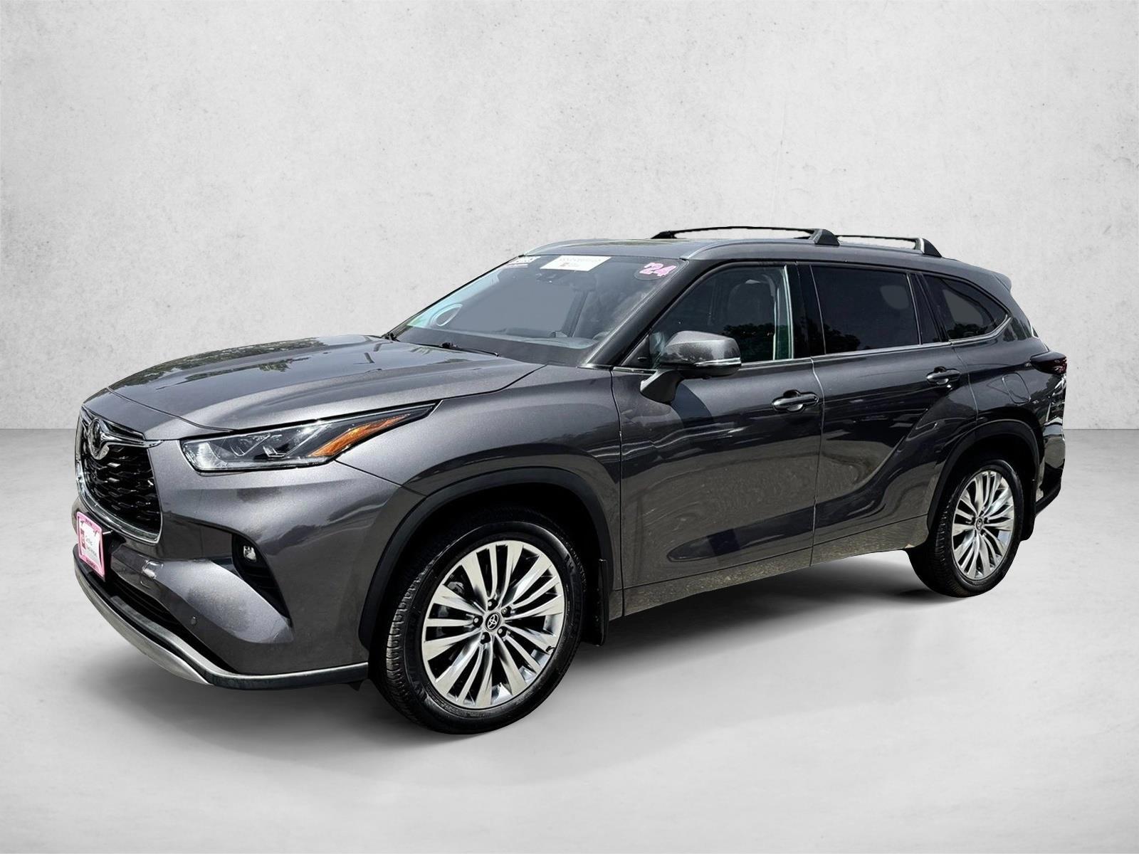 Thumbnail: 2024 Toyota Highlander - 1