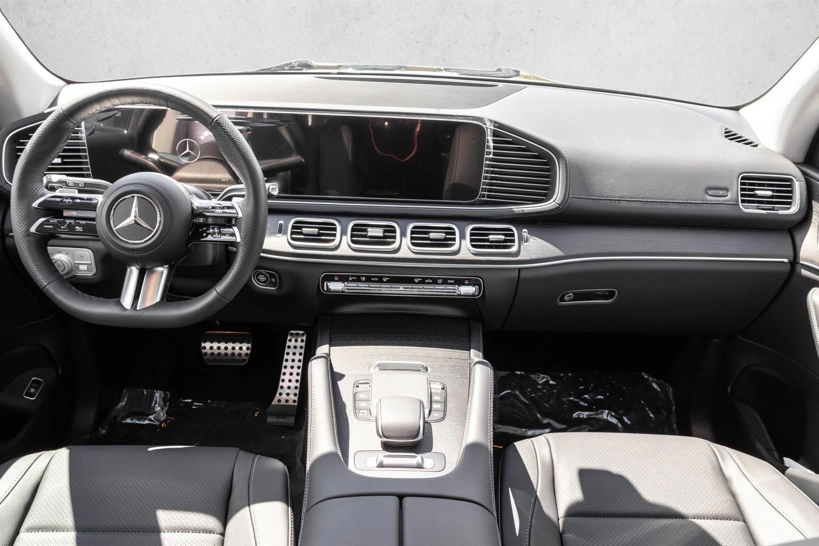 Thumbnail: 2026 Mercedes-Benz GLS - 4
