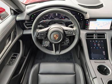 2025 Porsche Taycan