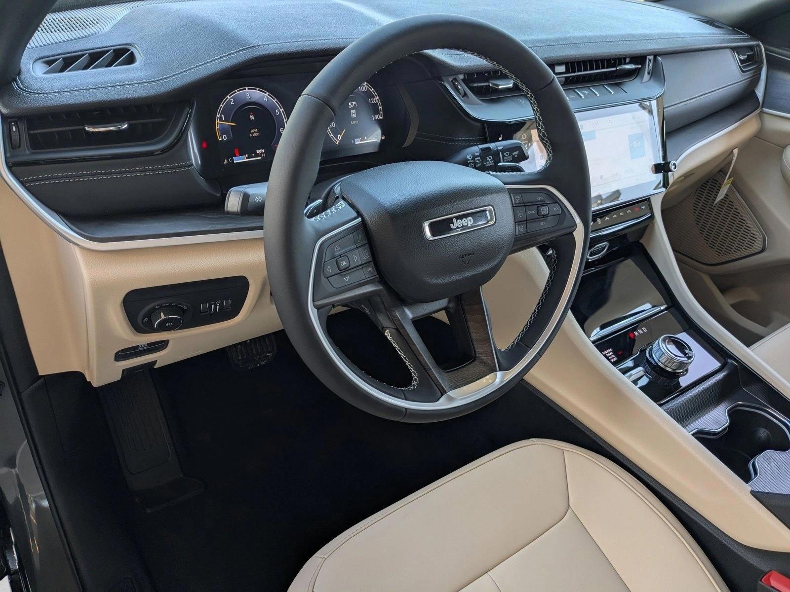 Thumbnail: 2026 Jeep Grand Cherokee L - 3
