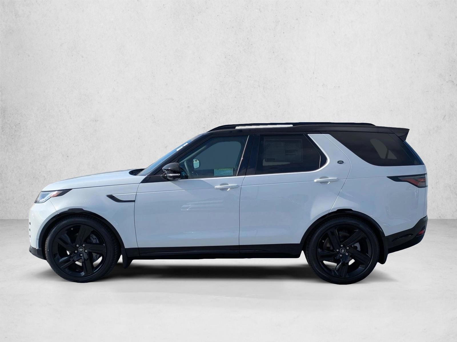 Thumbnail: 2025 Land Rover Discovery - 2