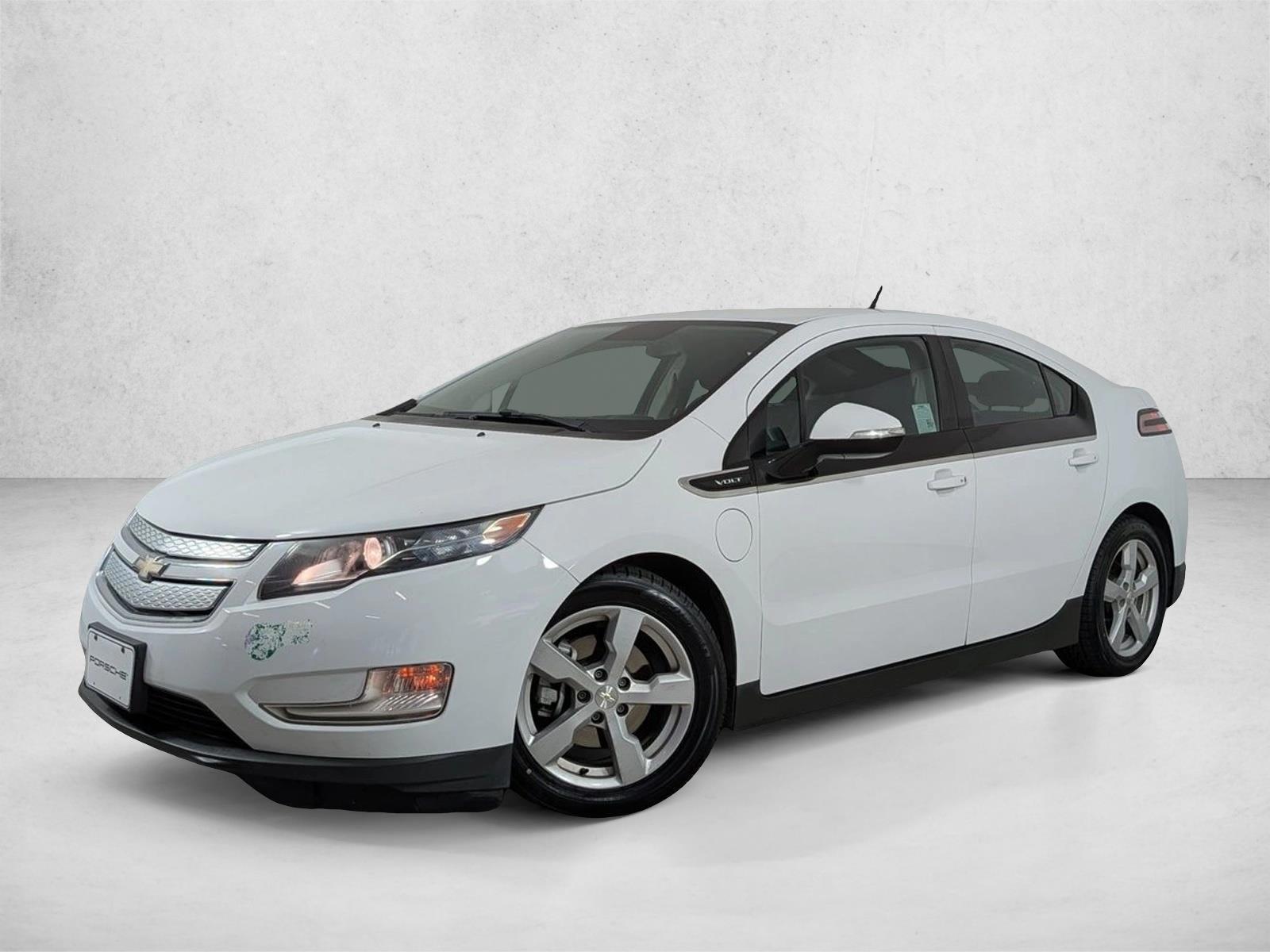 Thumbnail: 2014 Chevrolet Volt - 1