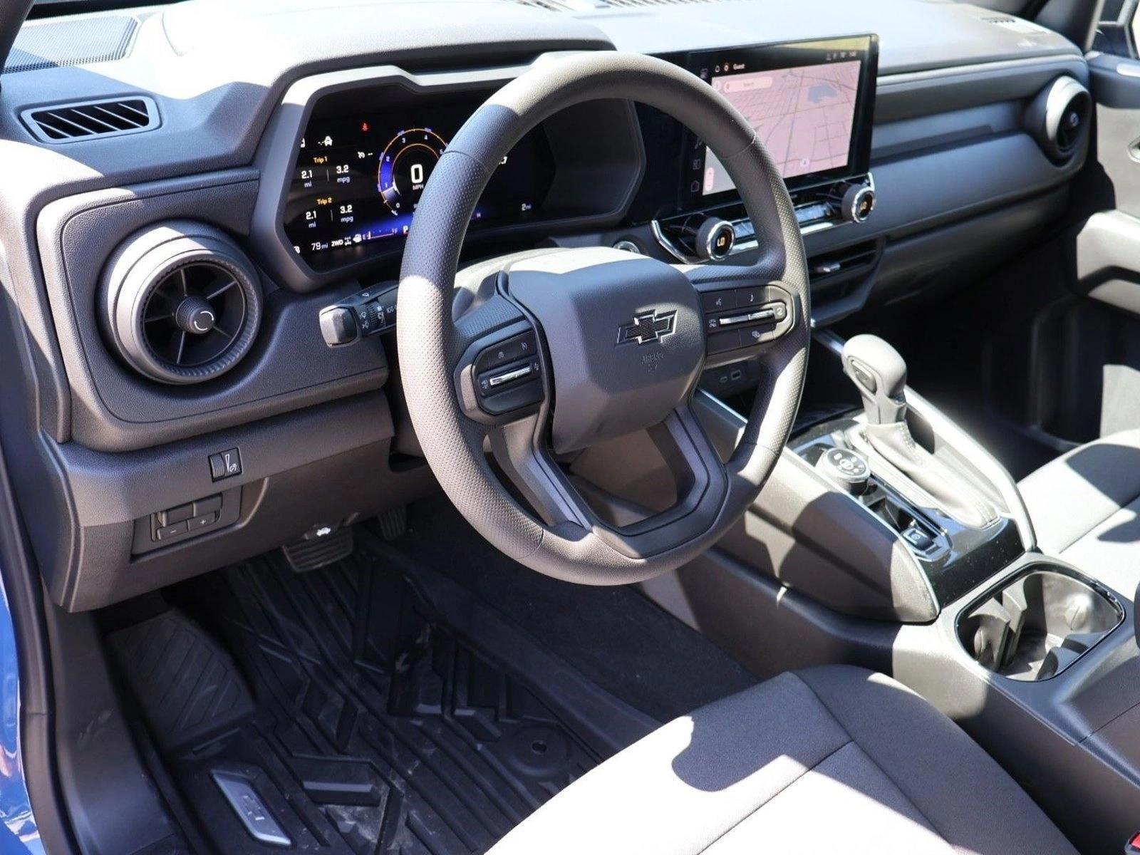Thumbnail: 2026 Chevrolet Colorado - 3