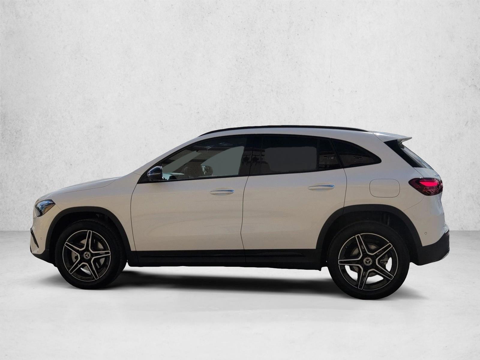 Thumbnail: 2026 Mercedes-Benz GLA - 2