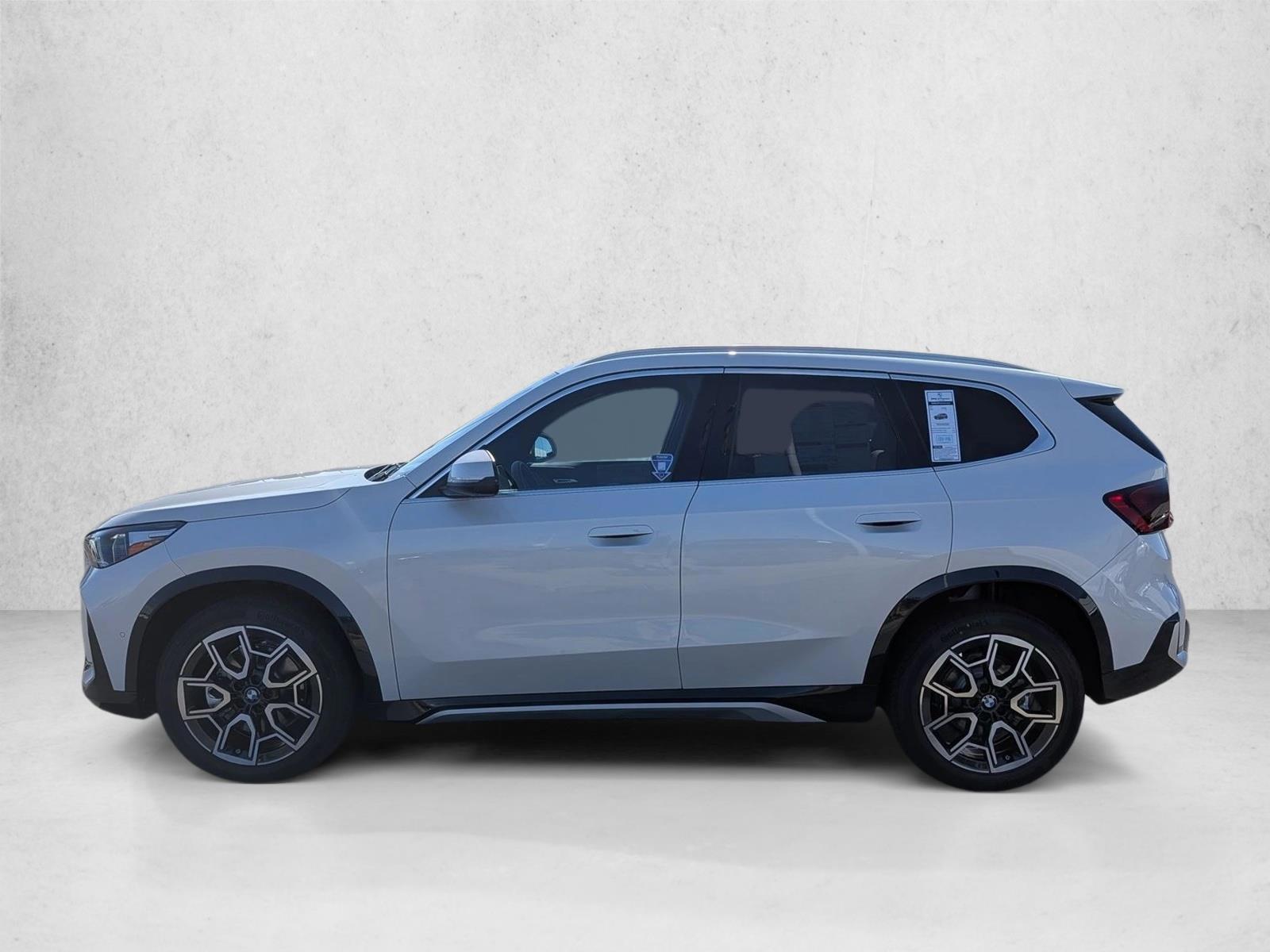 Thumbnail: 2026 BMW X1 - 2