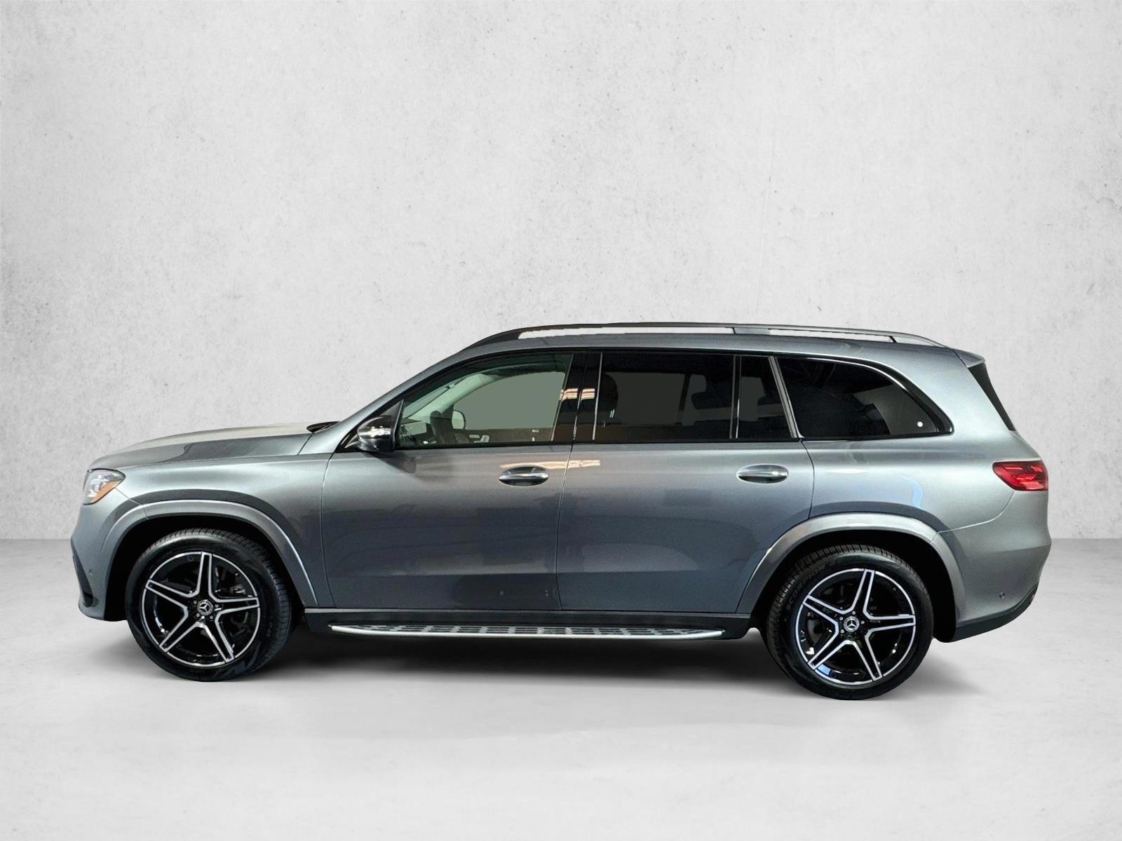 Thumbnail: 2026 Mercedes-Benz GLS - 2