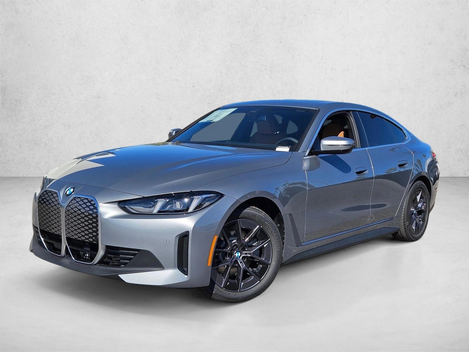 Thumbnail: 2026 BMW i4 - 1