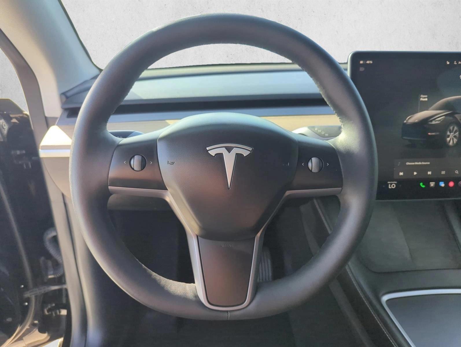 2023 Tesla Model Y Long Range - Photo 14