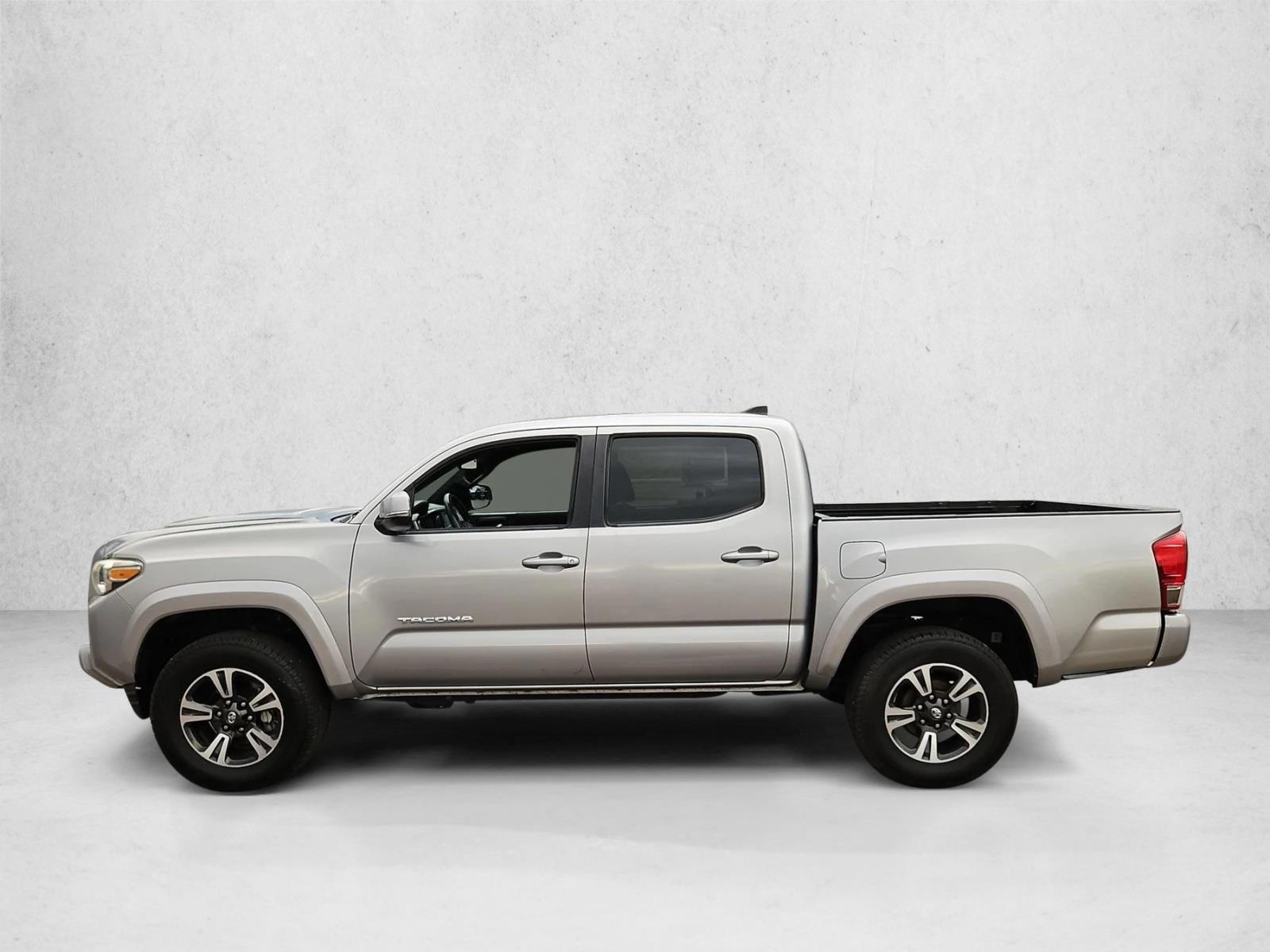 Thumbnail: 2016 Toyota Tacoma - 2