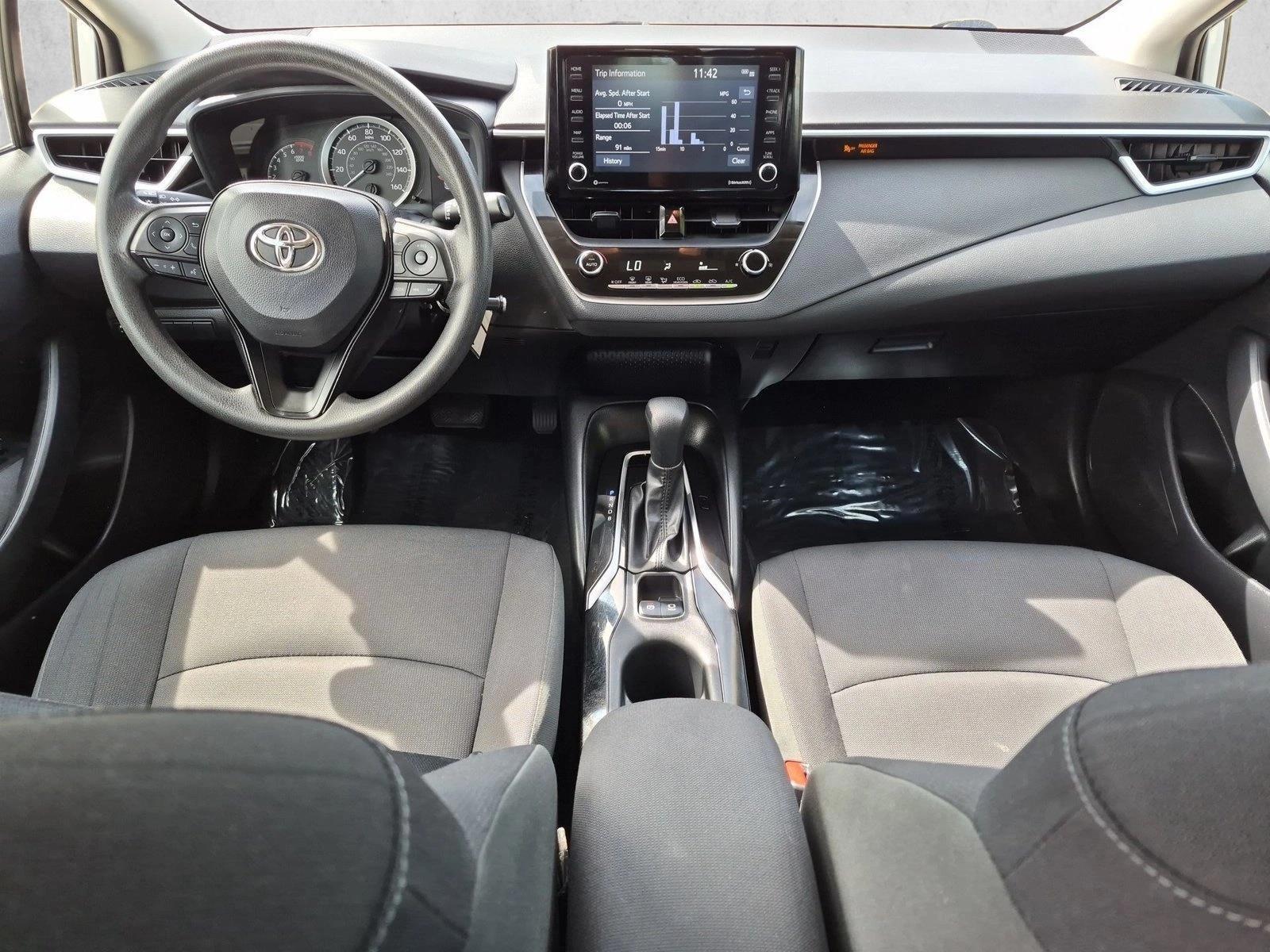 Thumbnail: 2022 Toyota Corolla - 4