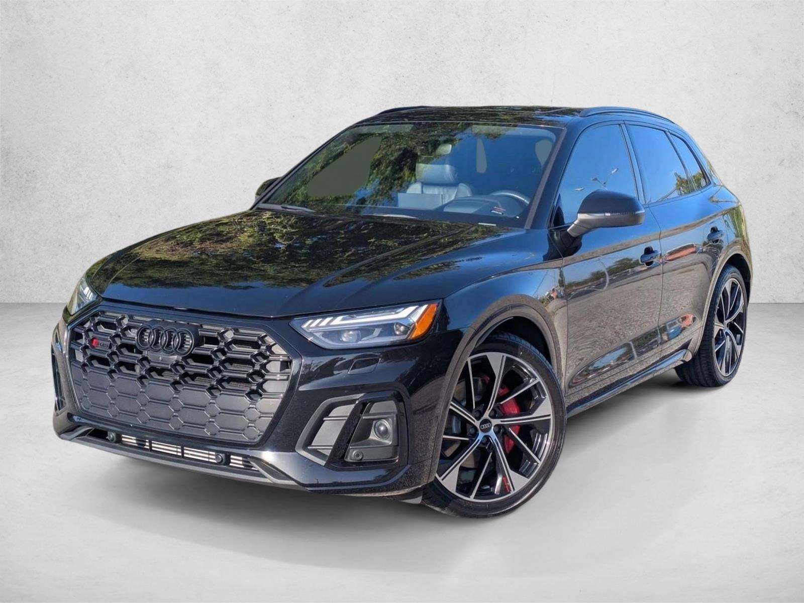 Thumbnail: 2021 Audi SQ5 - 1