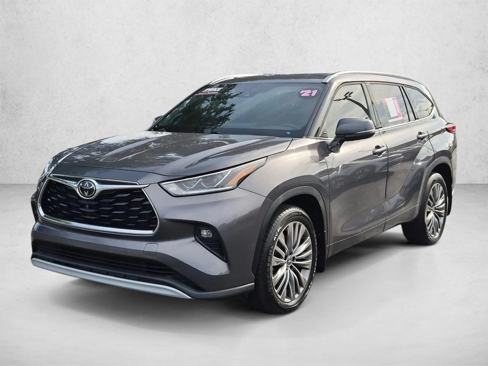 Thumbnail: 2021 Toyota Highlander - 1
