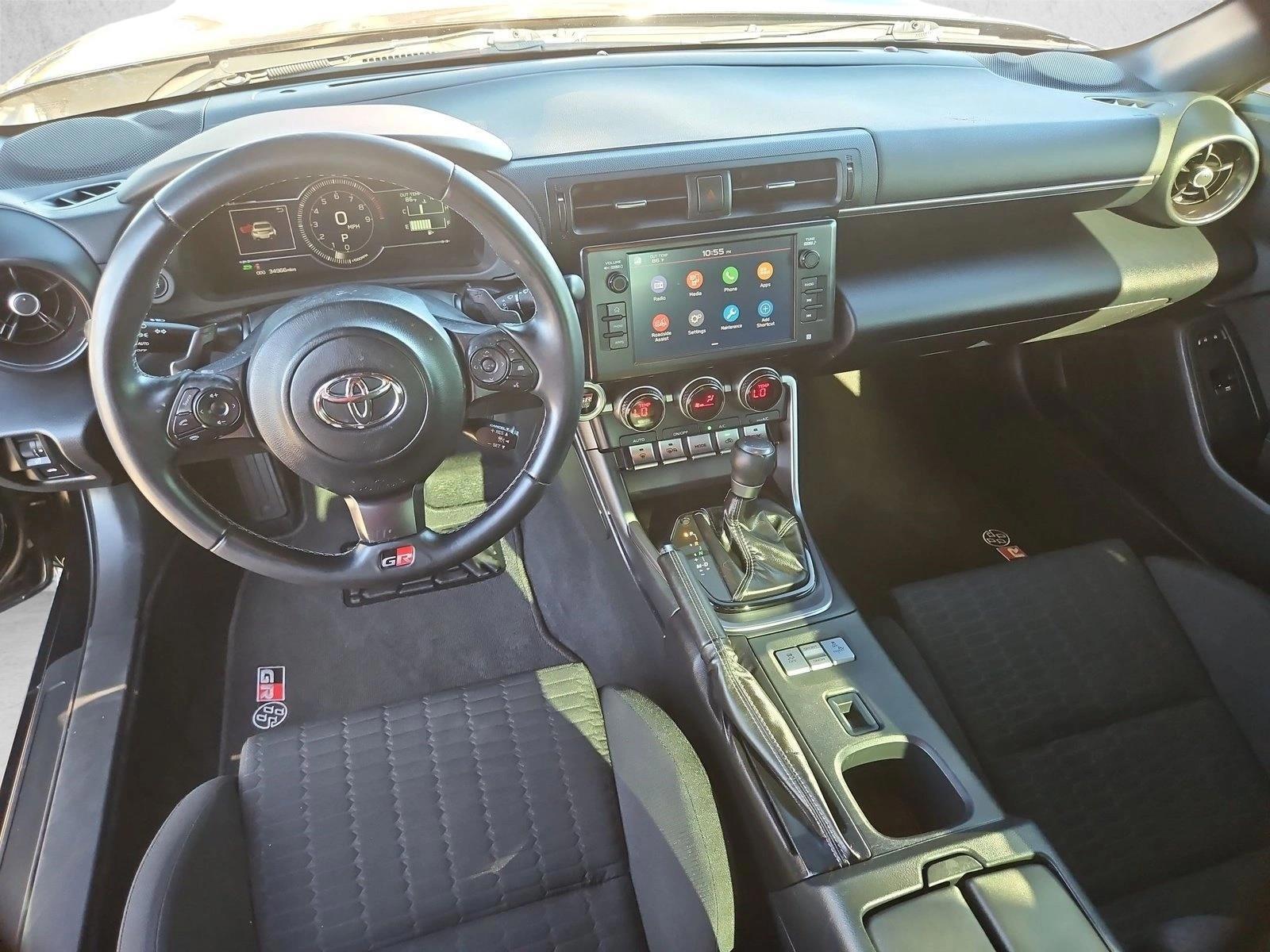 Thumbnail: 2023 Toyota GR86 - 3