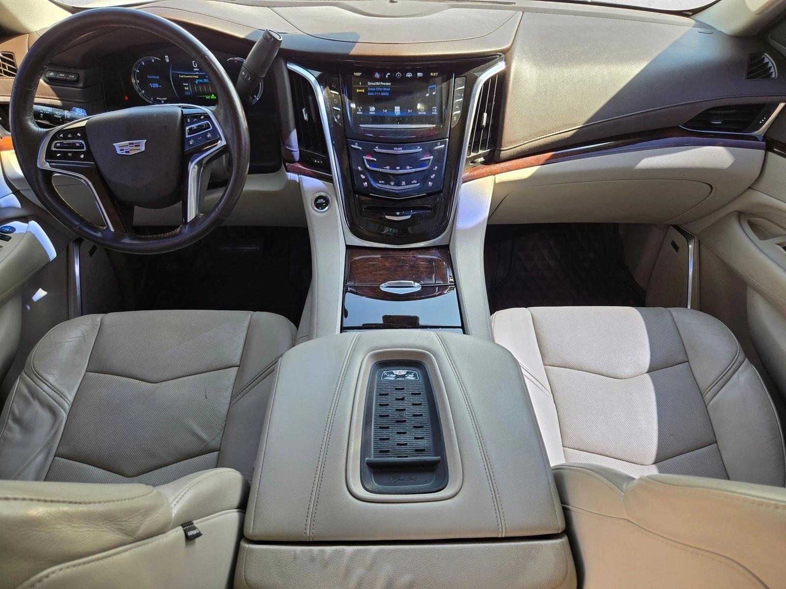 Thumbnail: 2016 Cadillac Escalade - 3