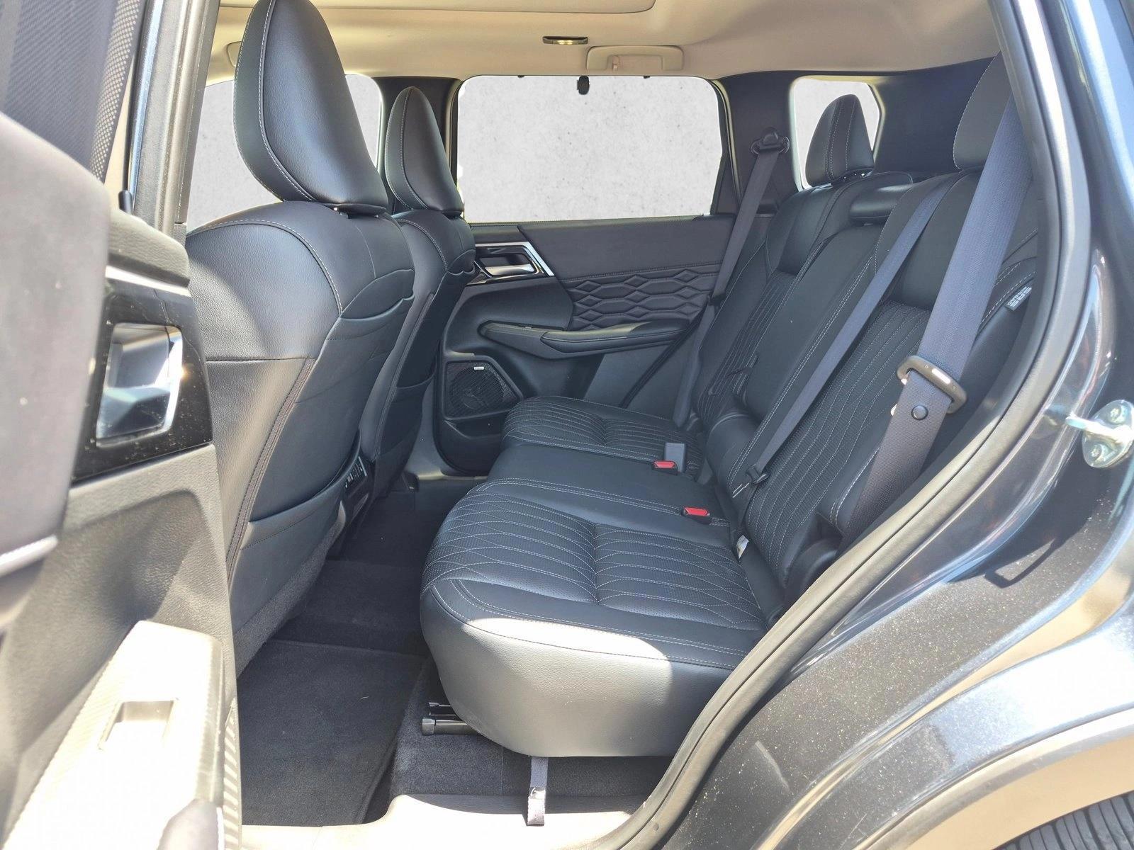 2025 Mitsubishi MitsubishiOutlander, photo 19