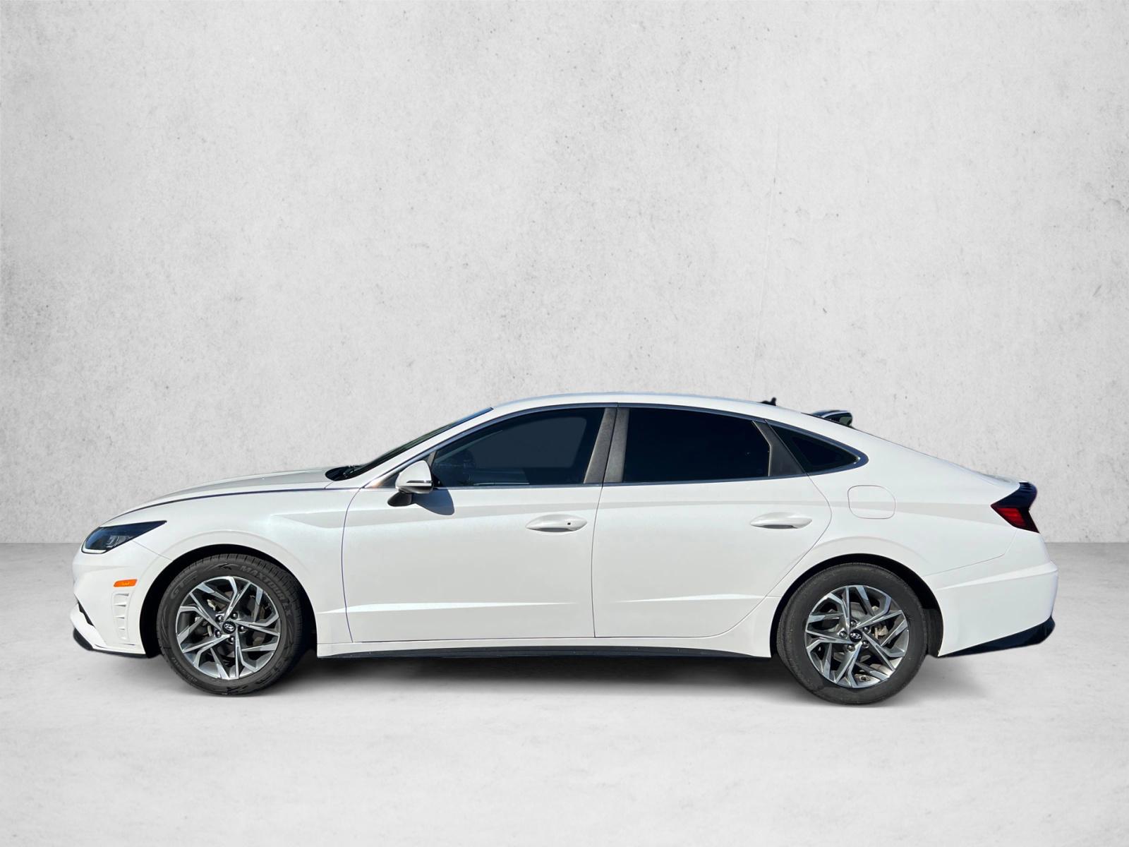Thumbnail: 2022 Hyundai Sonata - 2