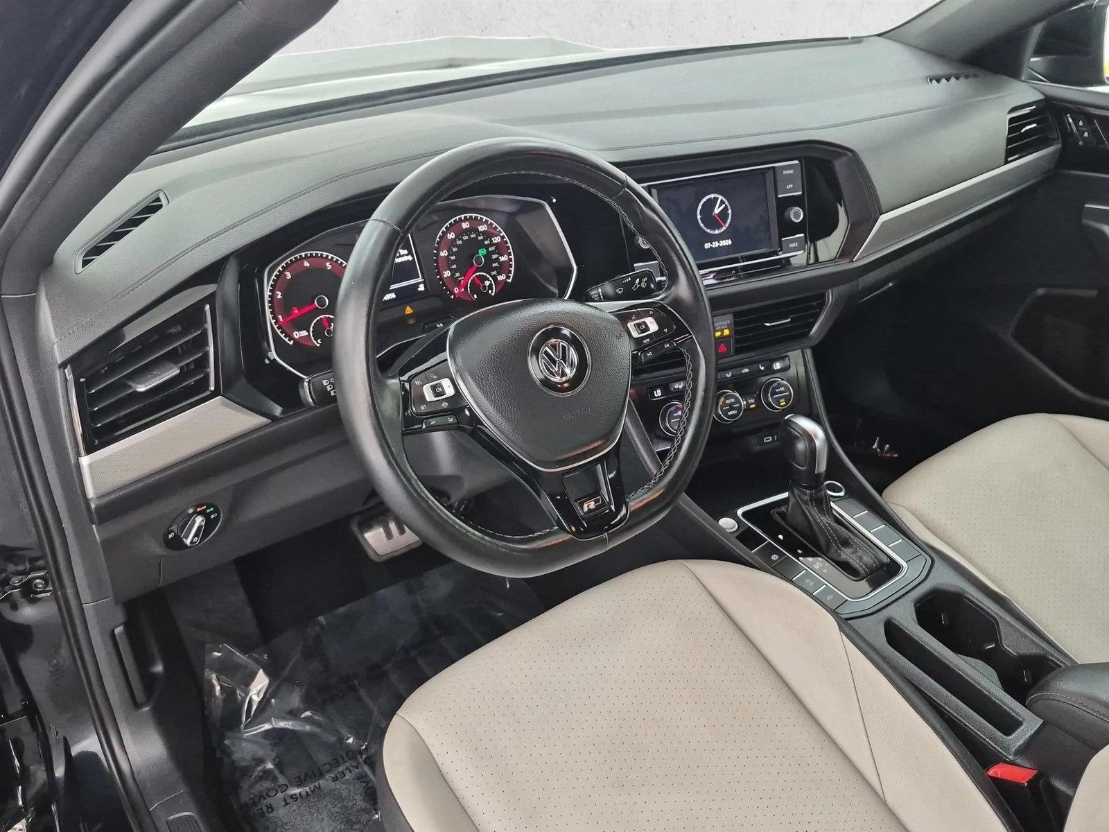 Thumbnail: 2021 Volkswagen Jetta - 3