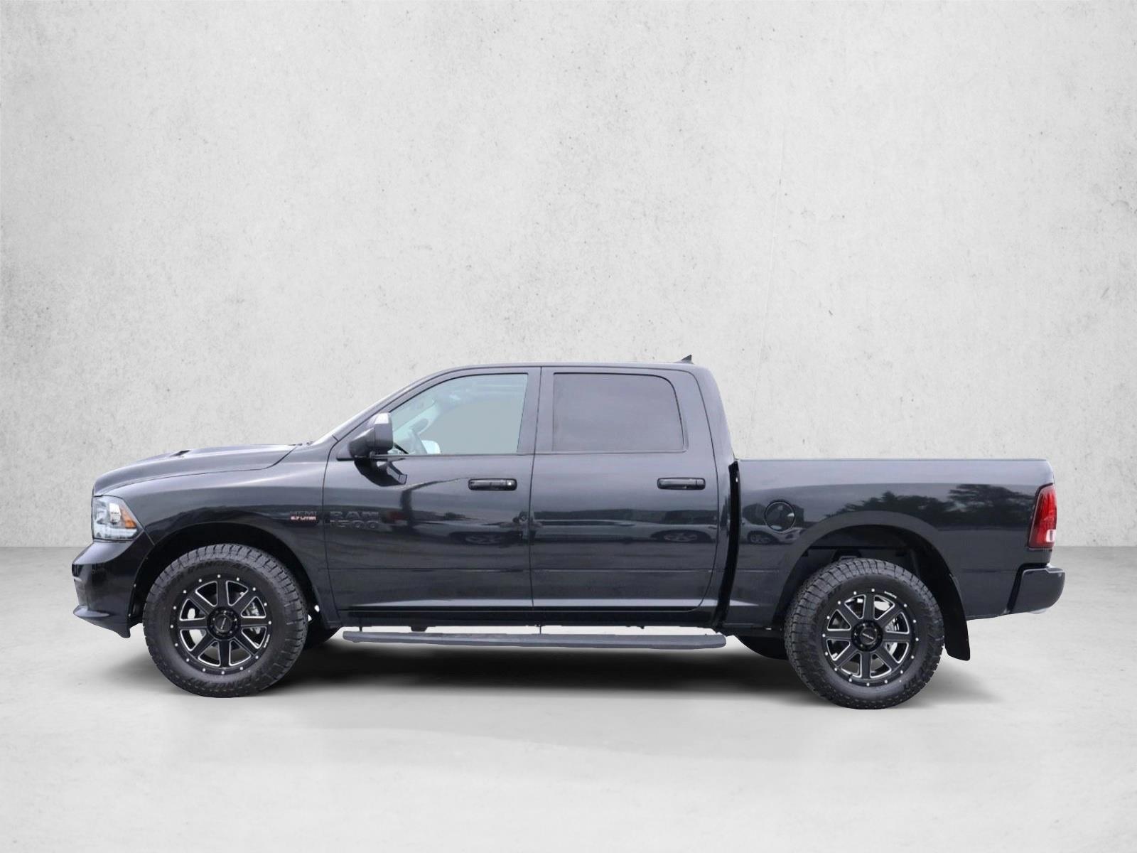 2017 RAM Ram 1500 Pickup Night - Photo 8