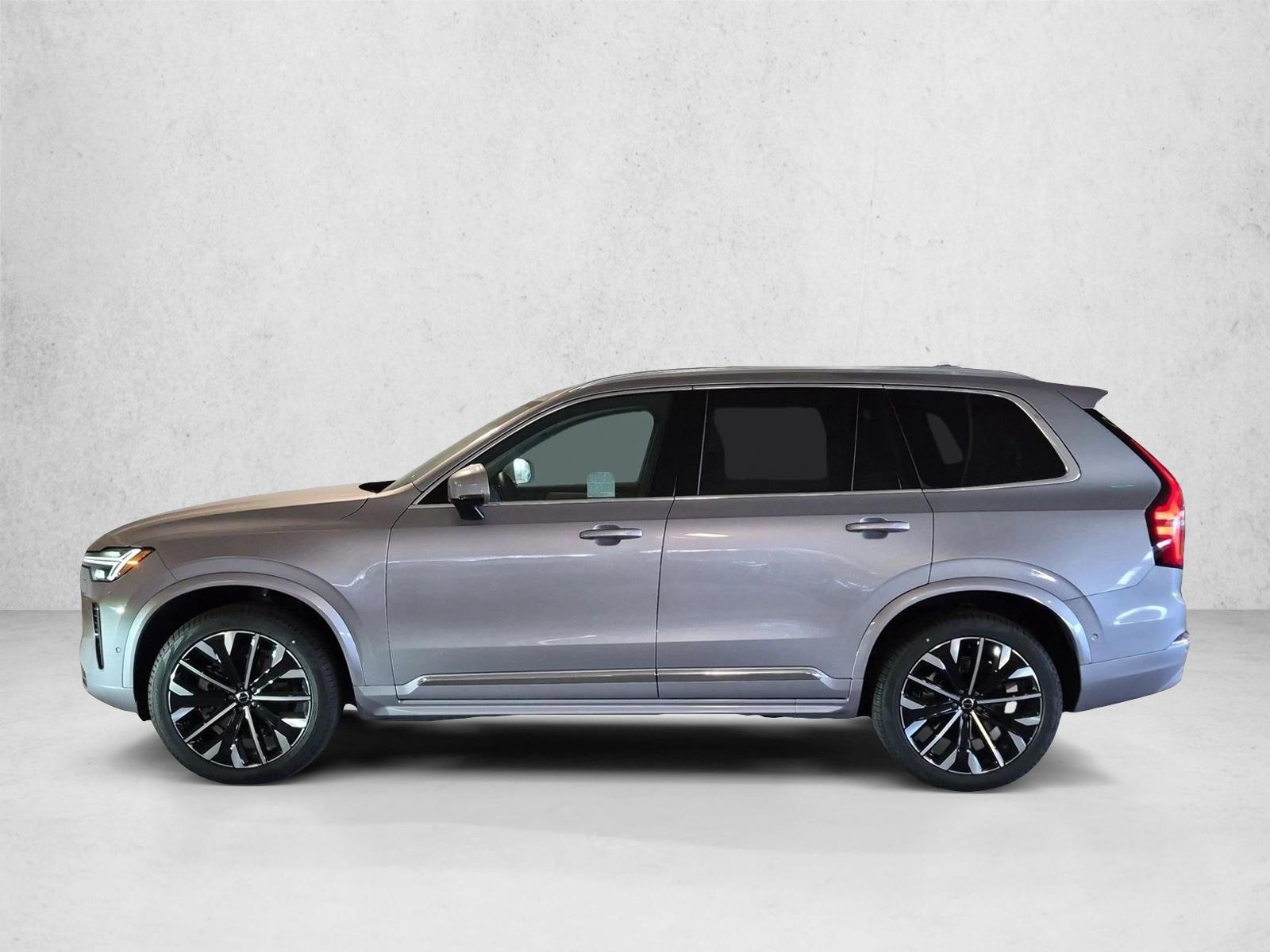 Thumbnail: 2027 Volvo XC90 - 2