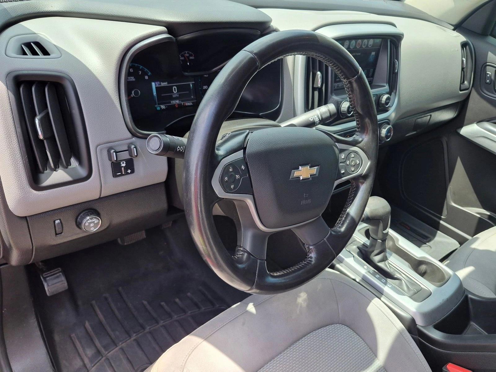 Thumbnail: 2017 Chevrolet Colorado - 3