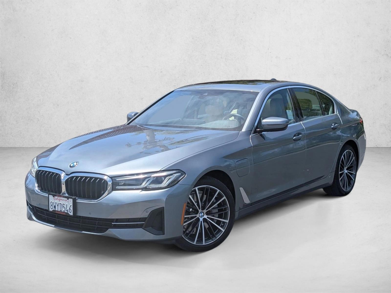 Thumbnail: 2021 BMW 5 Series - 1
