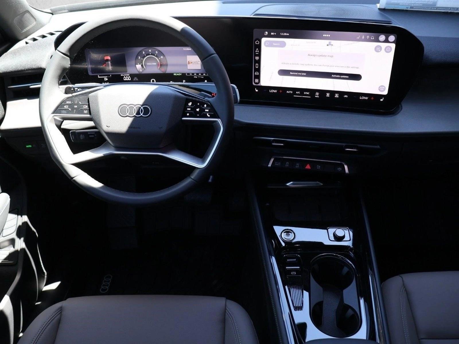 Thumbnail: 2026 Audi Q3 - 4